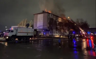 Минувшей ночью в Таразе огнеборцы тушили крупный пожар