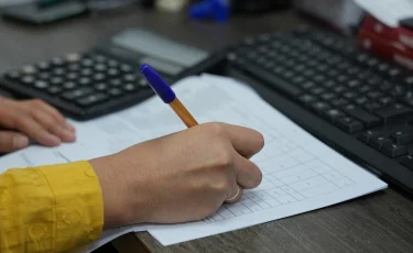 Не оплачивали командировки: в СКО педагогам задолжали свыше 20 миллионов тенге