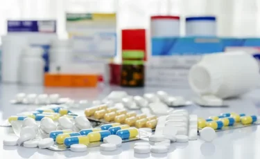 Заңсыз сауда: Қазақстанда  500 мыңнан астам дәрі тәркіленді