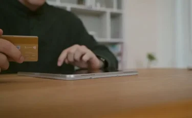 Қазақстан азаматтарын алдаған 50-ден астам алаяқ Днепрде қолға түсті
