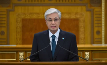 Жаңа Конституция және Құрылтай: Қазақстан мемлекеттігінің жаңа тарихи кезеңі бастау алды