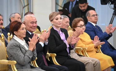Журналистер ұлтты өркениетке жетелейтін шамшырақ болуы керек - Президент