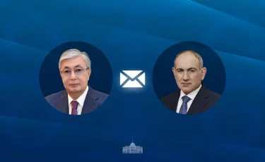 Глава государства поздравил Никола Пашиняна с победой на парламентских выборах