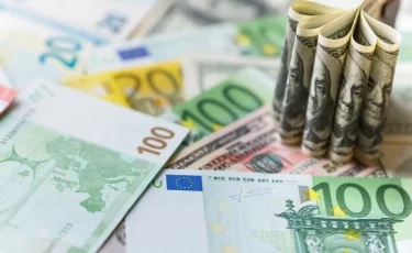 Курс валют в обменниках Алматы и Астаны 10 июня