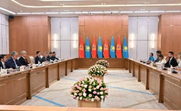 Қасым-Жомарт Тоқаев пен Яков Милатович кеңейтілген құрамда келіссөз жүргізді