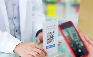 Тимур Сүлейменов бірыңғай банкаралық QR төлемдер жүйесінің іске қосылу мерзімін жариялады