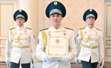 Адами капиталды дамыту мемлекеттің басты басымдығына айналды – жаңа Конституция күшіне енді