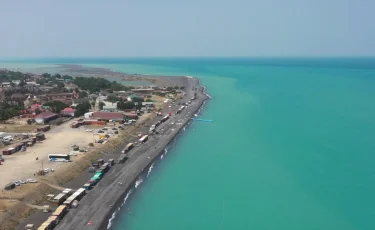 Үкімет Алакөл жағалауын қорғайтын бөгет салуға 3 млрд теңге бөлді