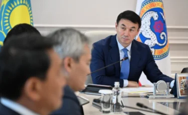 Алматы әкімі тұрғындармен кері байланысты арттыру мәселесі бойынша аппараттық кеңес өткізді