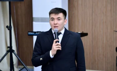 Жастар жаңартылған Конституцияның күшіне енуін қолдайды